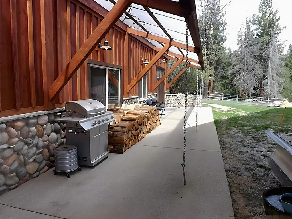 1179 Garden Place Hamilton MT 59840