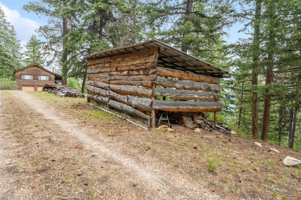 714 Eagles Roost Lane Hamilton MT 59840