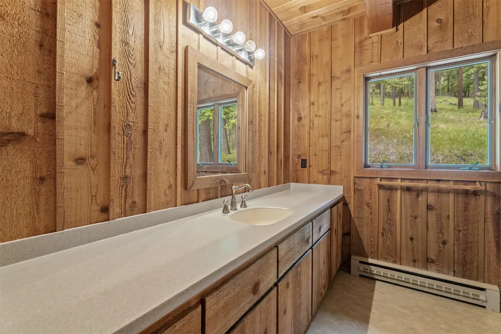 714 Eagles Roost Lane Hamilton MT 59840
