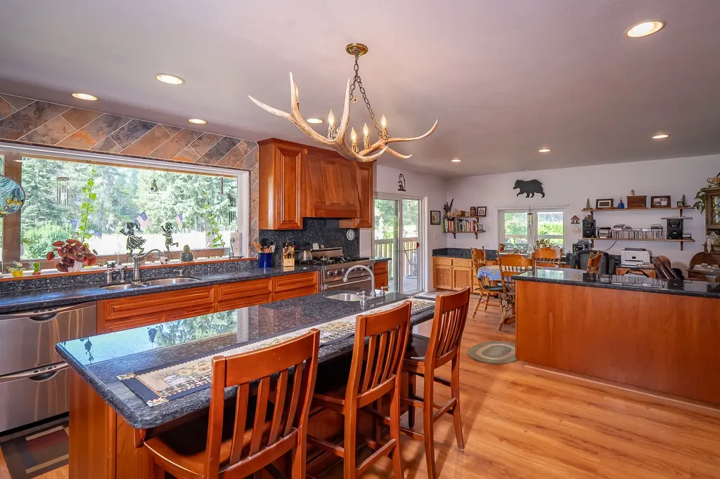 116 Klakken Road Noxon MT 59853
