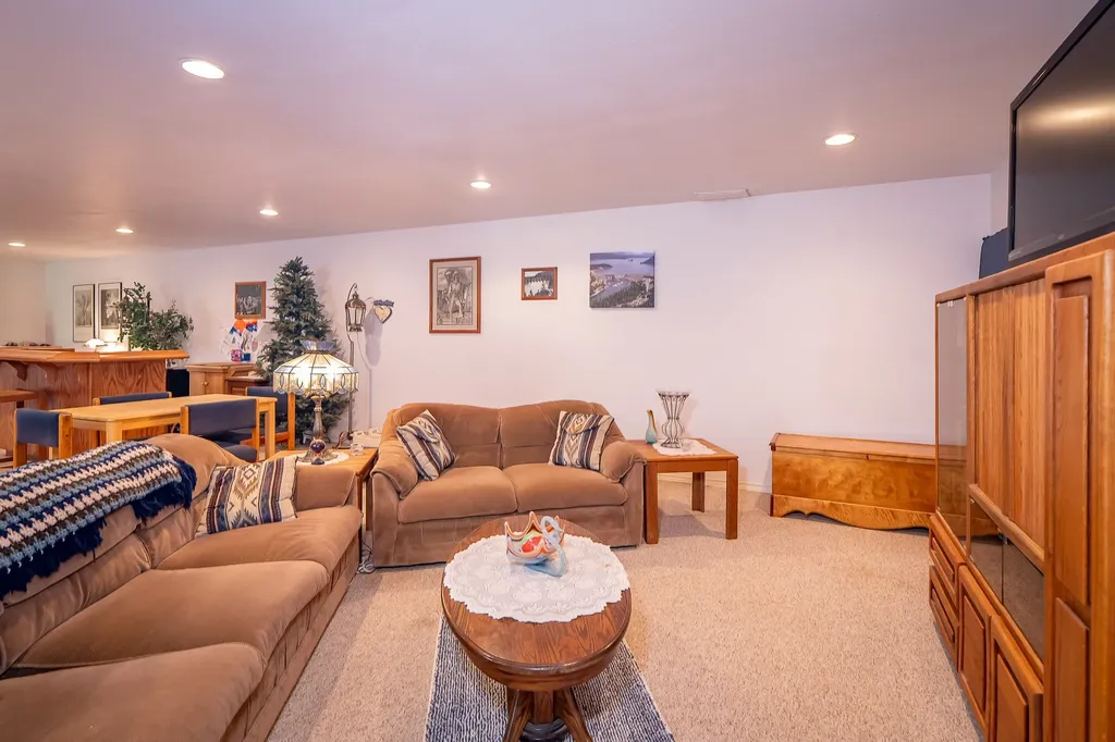 116 Klakken Road Noxon MT 59853