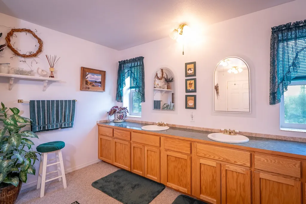 116 Klakken Road Noxon MT 59853