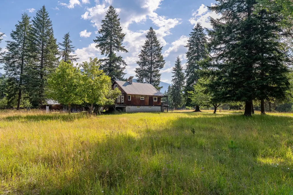 116 Klakken Road Noxon MT 59853