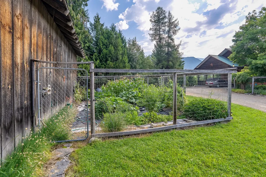 116 Klakken Road Noxon MT 59853