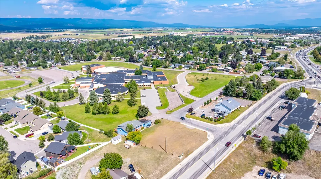 2 & 4 Parkway Drive Kalispell MT 59901