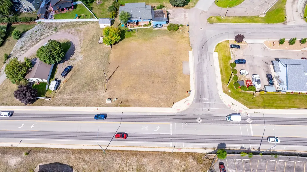 2 & 4 Parkway Drive Kalispell MT 59901