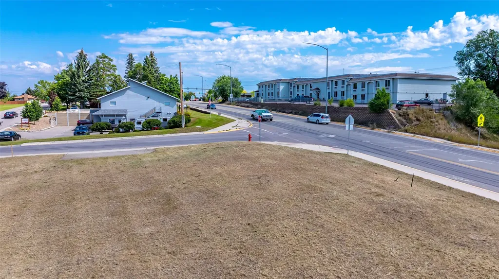 2 & 4 Parkway Drive Kalispell MT 59901