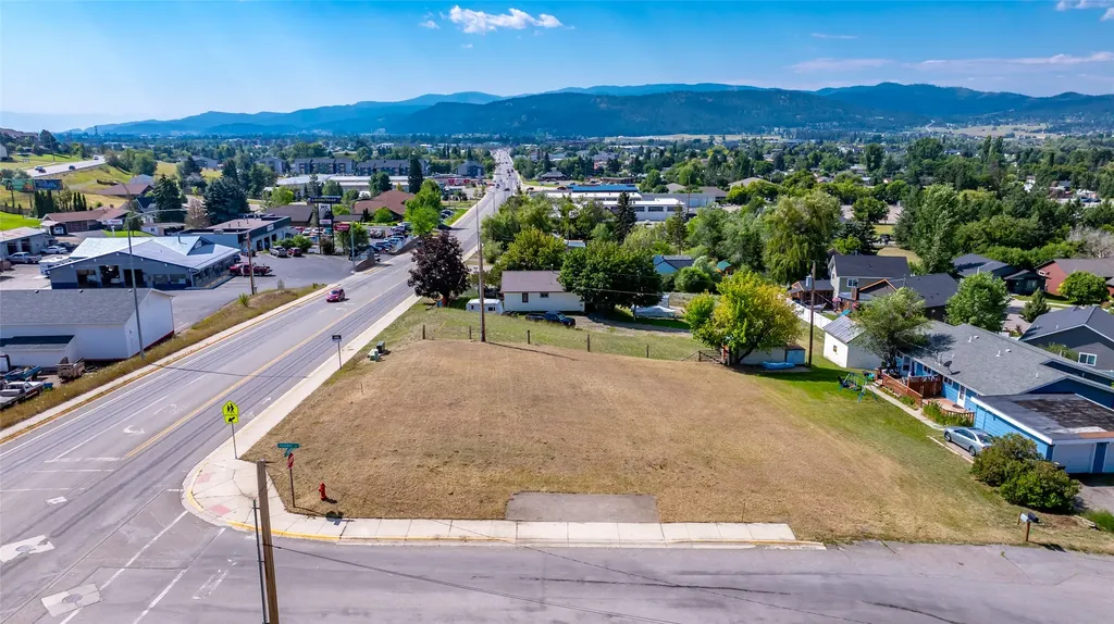 2 & 4 Parkway Drive Kalispell MT 59901