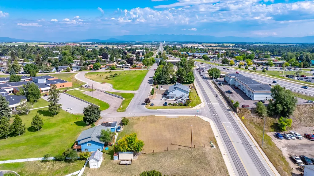 2 & 4 Parkway Drive Kalispell MT 59901