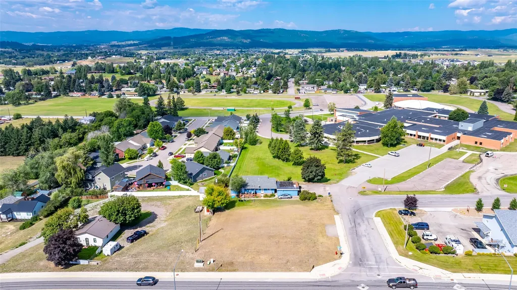 2 & 4 Parkway Drive Kalispell MT 59901