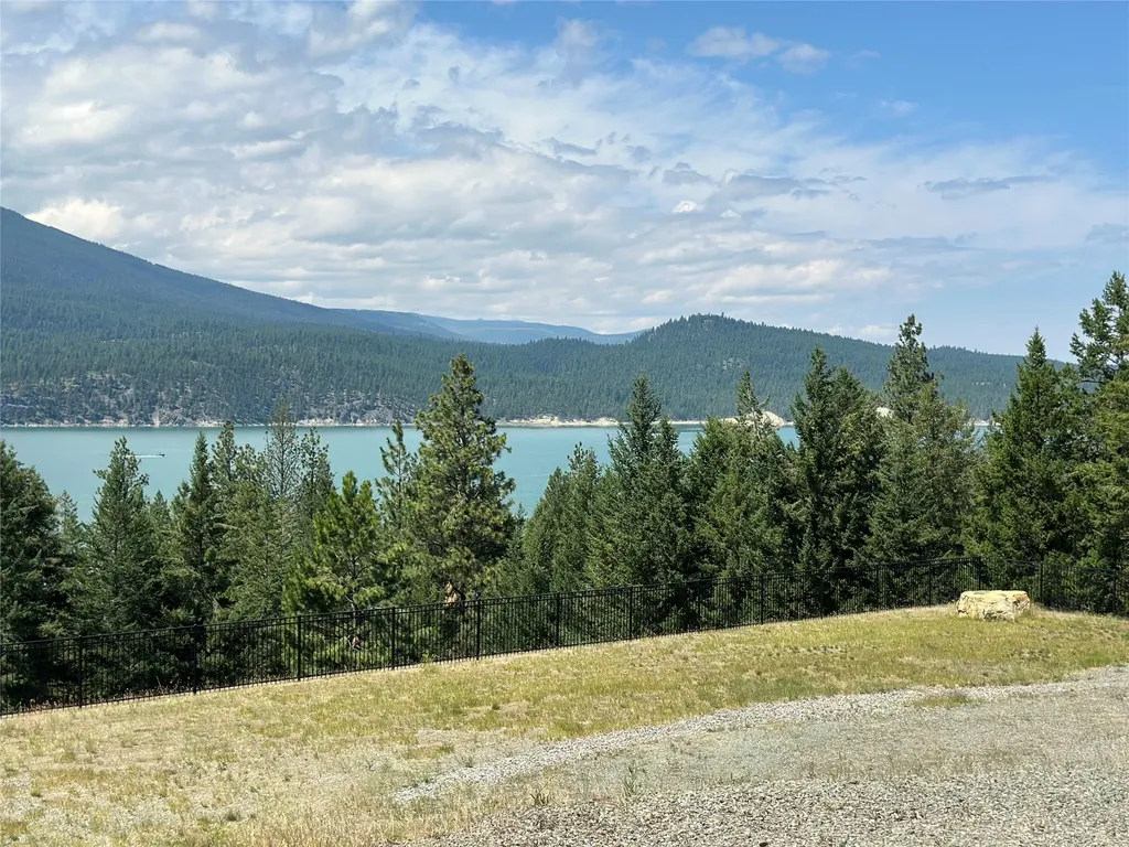428 Ridge Loop Road Rexford MT 59930