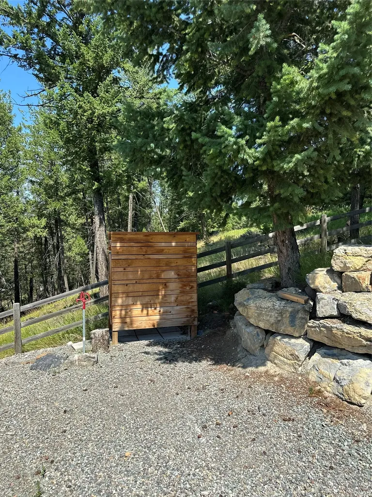 428 Ridge Loop Road Rexford MT 59930