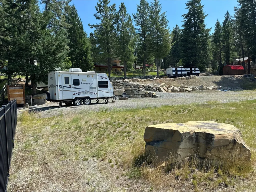428 Ridge Loop Road Rexford MT 59930