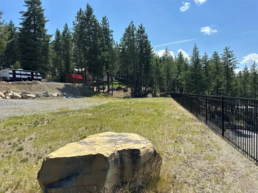 428 Ridge Loop Road Rexford MT 59930