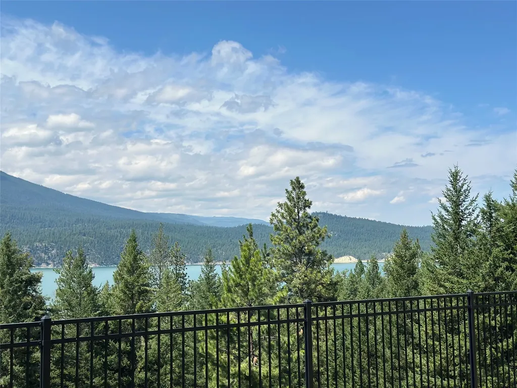 428 Ridge Loop Road Rexford MT 59930
