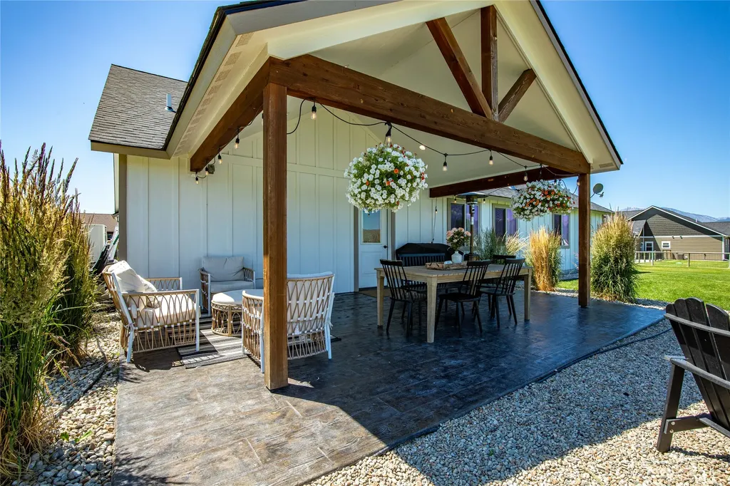 870 Chieftain Court Stevensville MT 59870