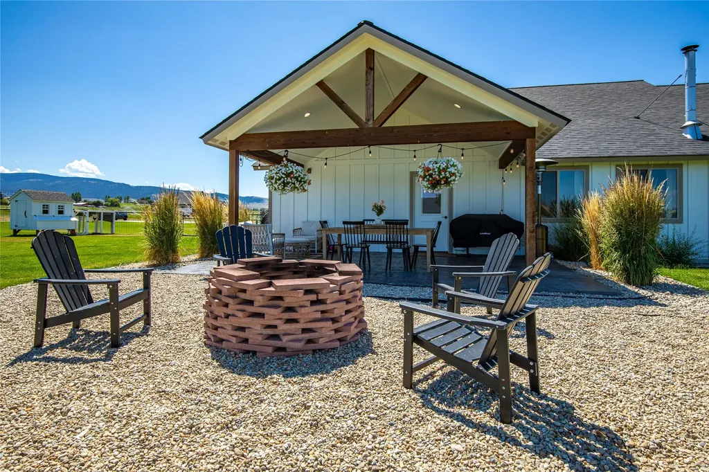 870 Chieftain Court Stevensville MT 59870