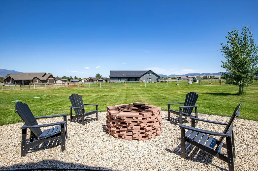 870 Chieftain Court Stevensville MT 59870
