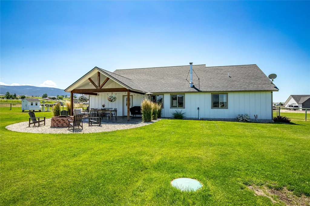 870 Chieftain Court Stevensville MT 59870