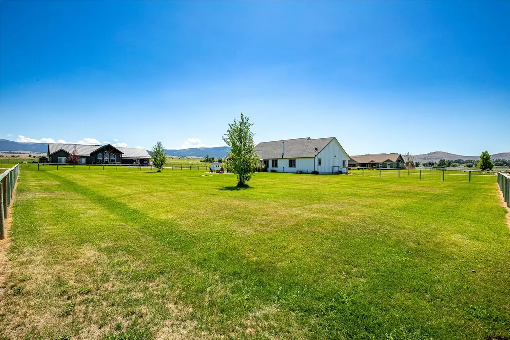 870 Chieftain Court Stevensville MT 59870