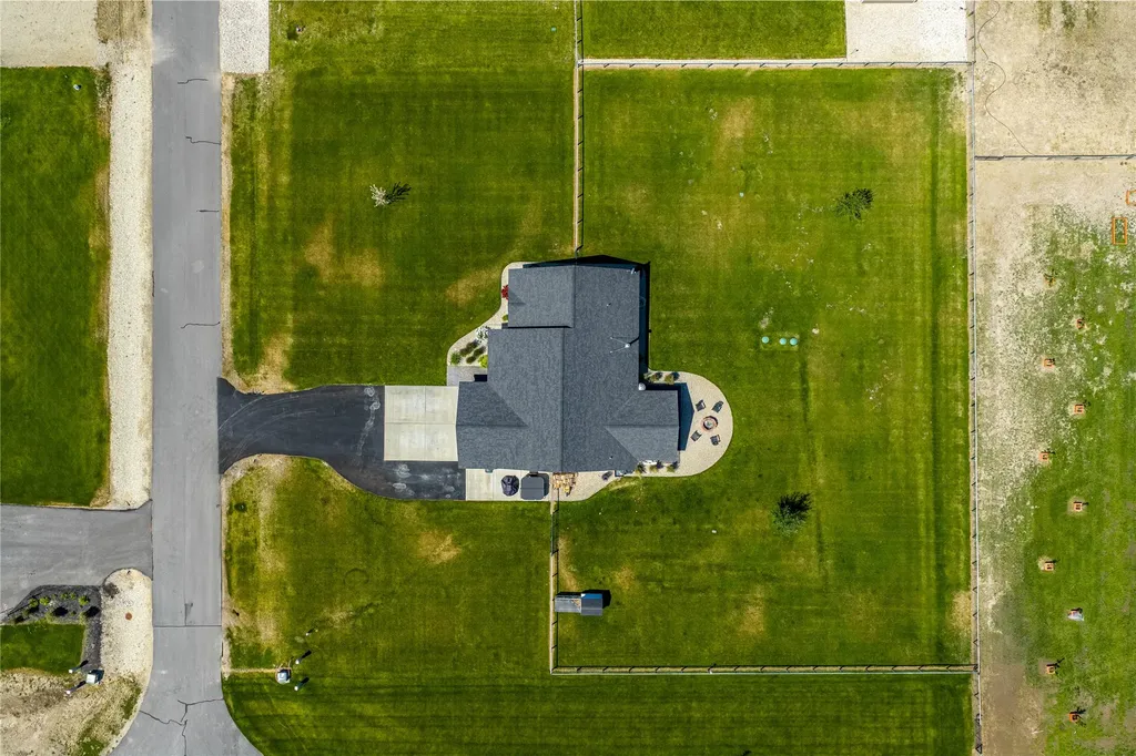 870 Chieftain Court Stevensville MT 59870