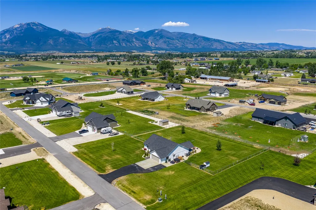 870 Chieftain Court Stevensville MT 59870