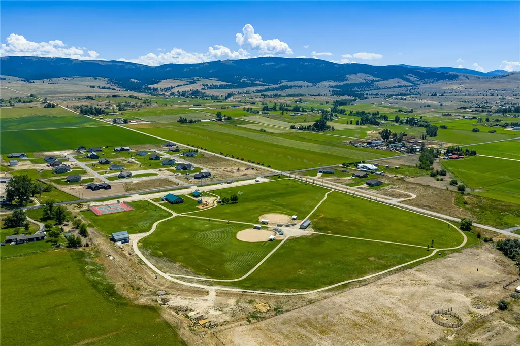 870 Chieftain Court Stevensville MT 59870