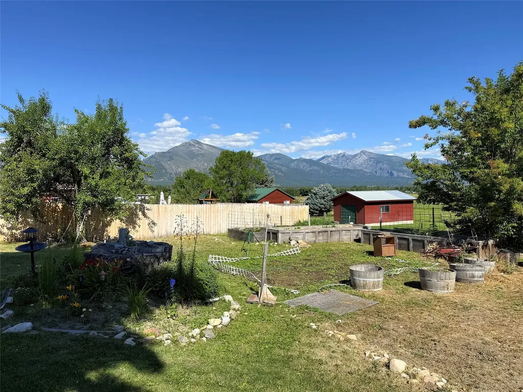 825 Grantsdale Road Hamilton MT 59840