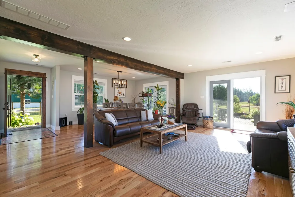 4354 Carolin Lane Florence MT 59833