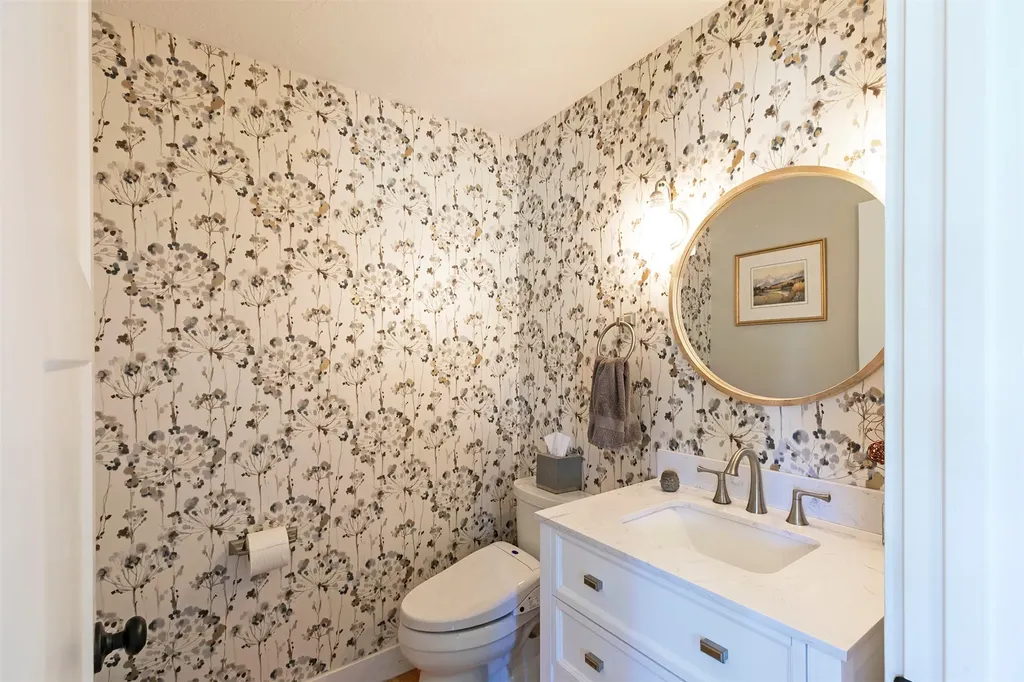 4354 Carolin Lane Florence MT 59833