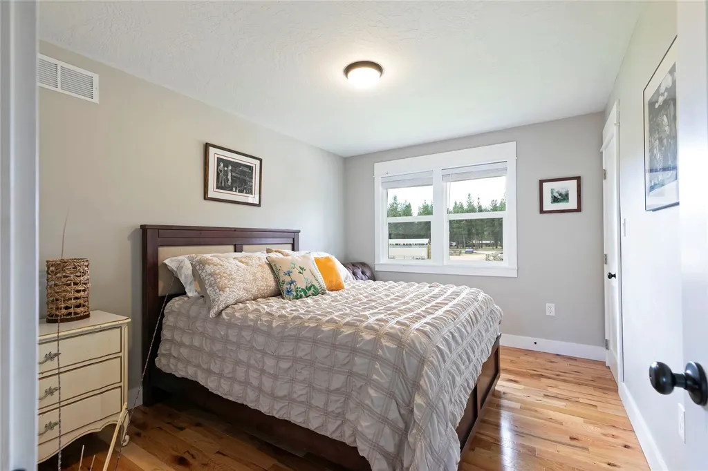 4354 Carolin Lane Florence MT 59833