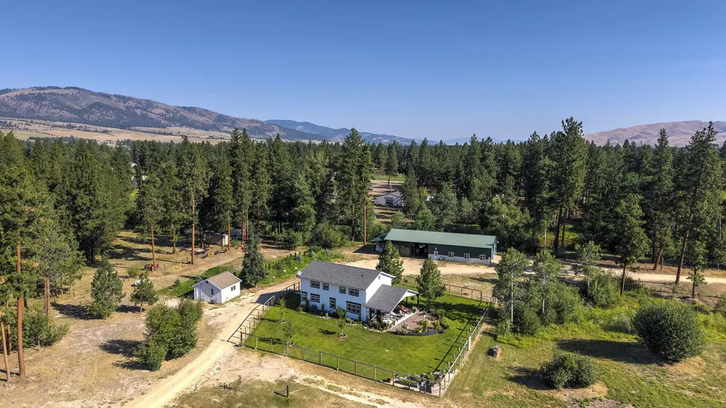 4354 Carolin Lane Florence MT 59833