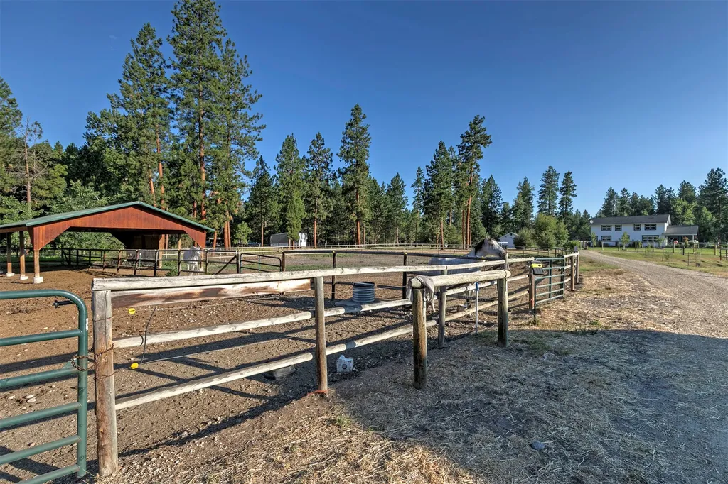 4354 Carolin Lane Florence MT 59833