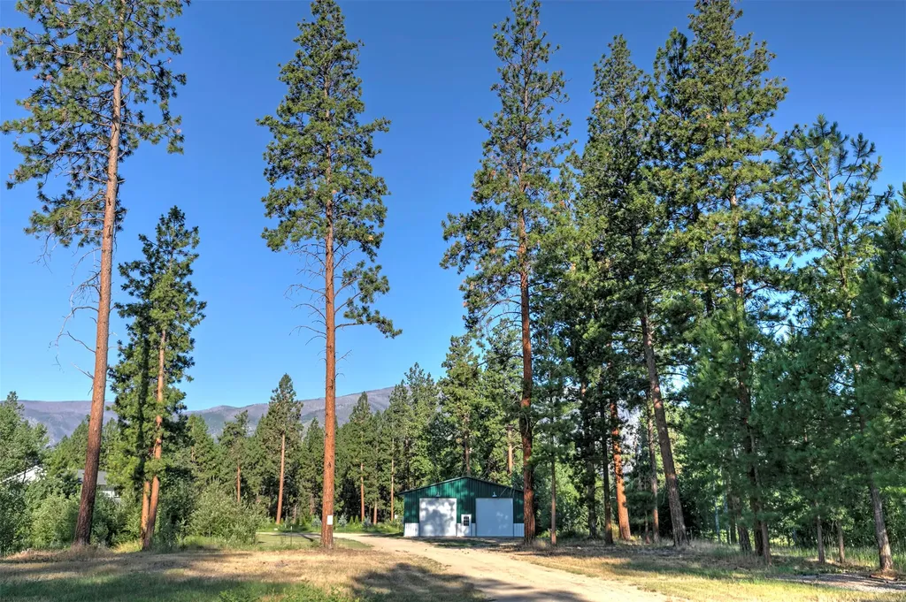 4354 Carolin Lane Florence MT 59833