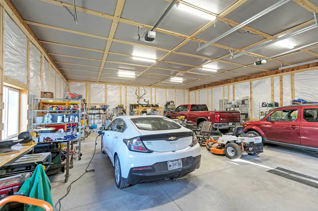 4354 Carolin Lane Florence MT 59833