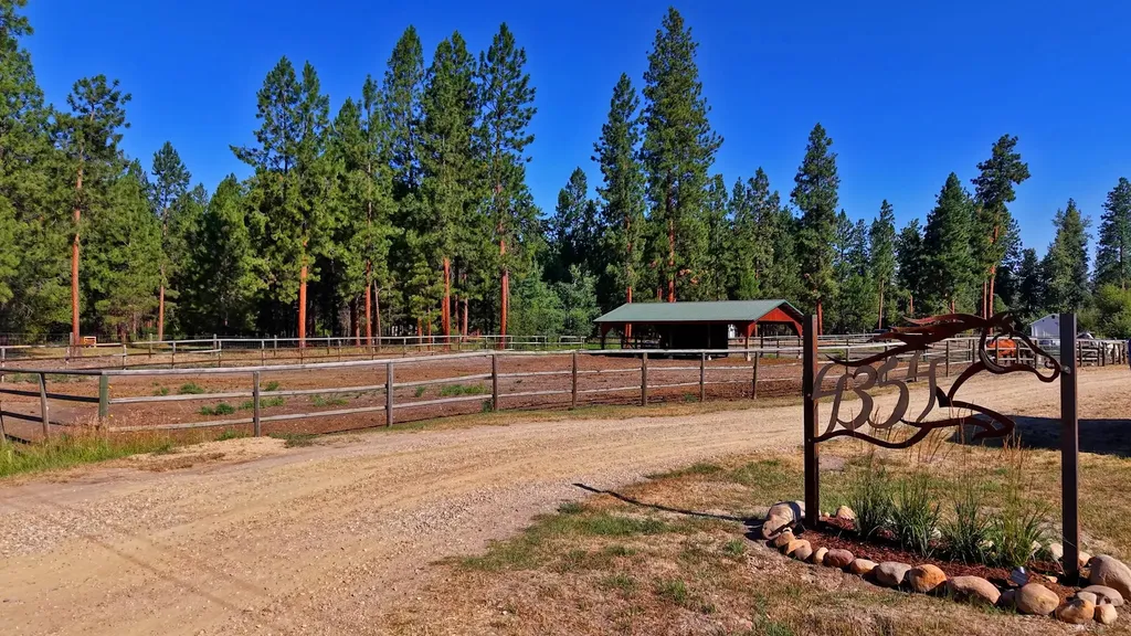 4354 Carolin Lane Florence MT 59833
