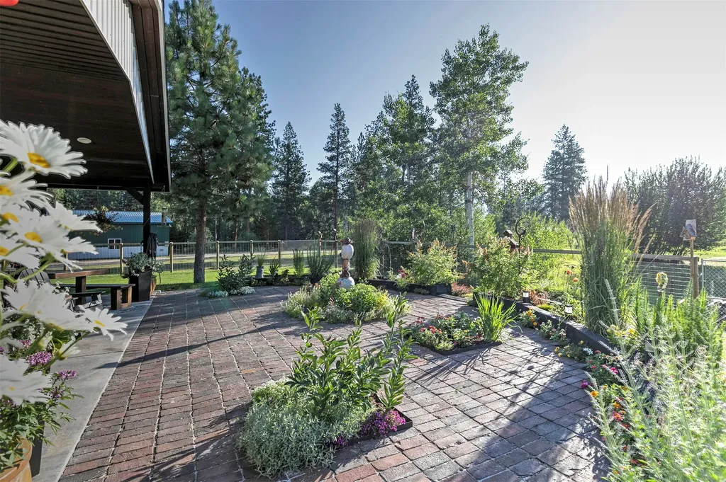 4354 Carolin Lane Florence MT 59833