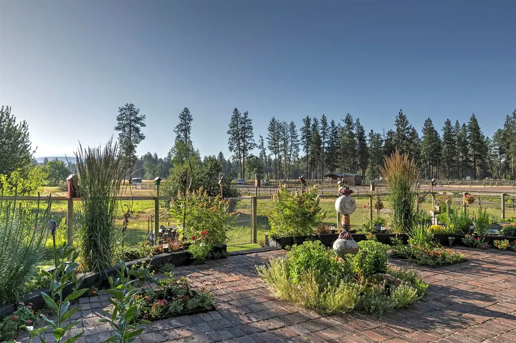 4354 Carolin Lane Florence MT 59833