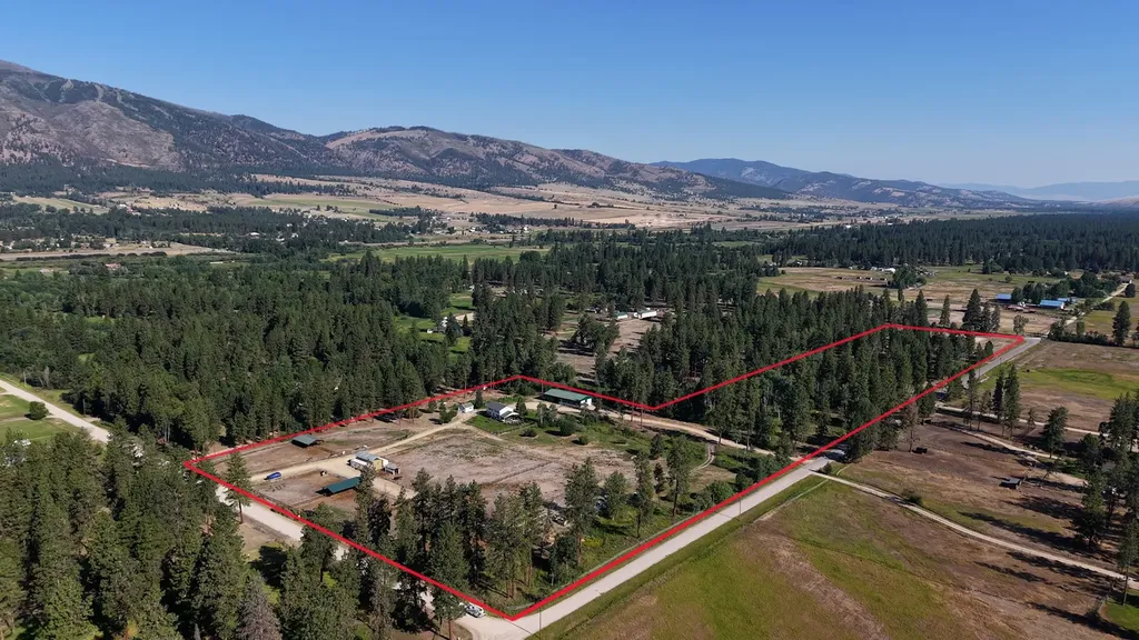 4354 Carolin Lane Florence MT 59833