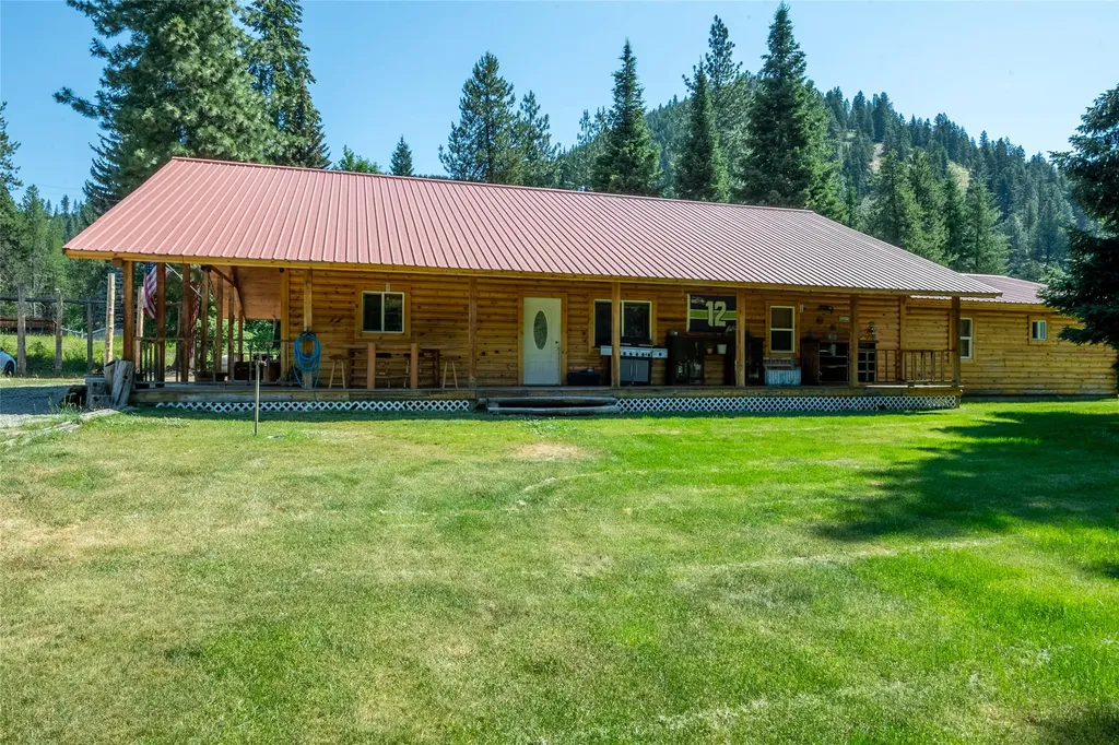 307 De Borgia - Haugen Frontage Road De Borgia MT 59830