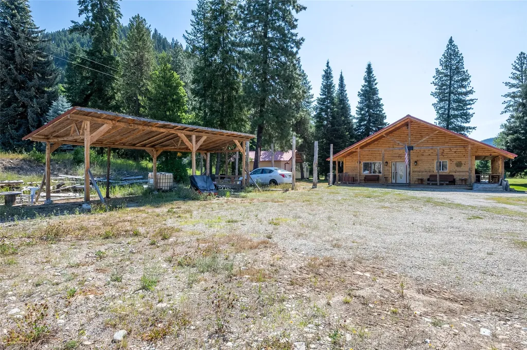 307 De Borgia - Haugen Frontage Road De Borgia MT 59830