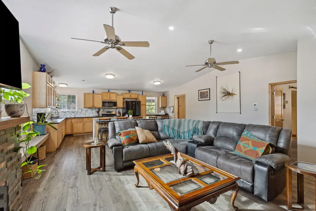 1743 Nighthawk Trail Victor MT 59875