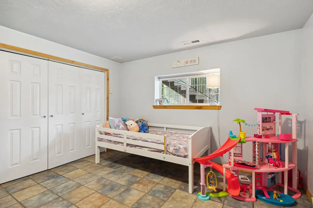 1743 Nighthawk Trail Victor MT 59875
