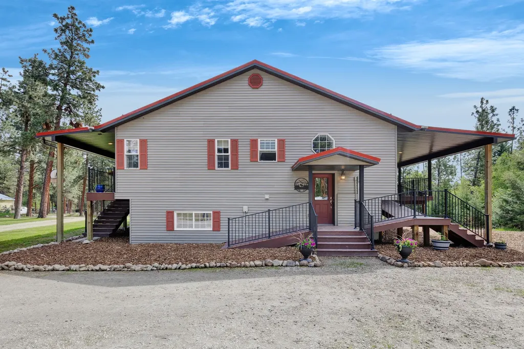 1743 Nighthawk Trail Victor MT 59875