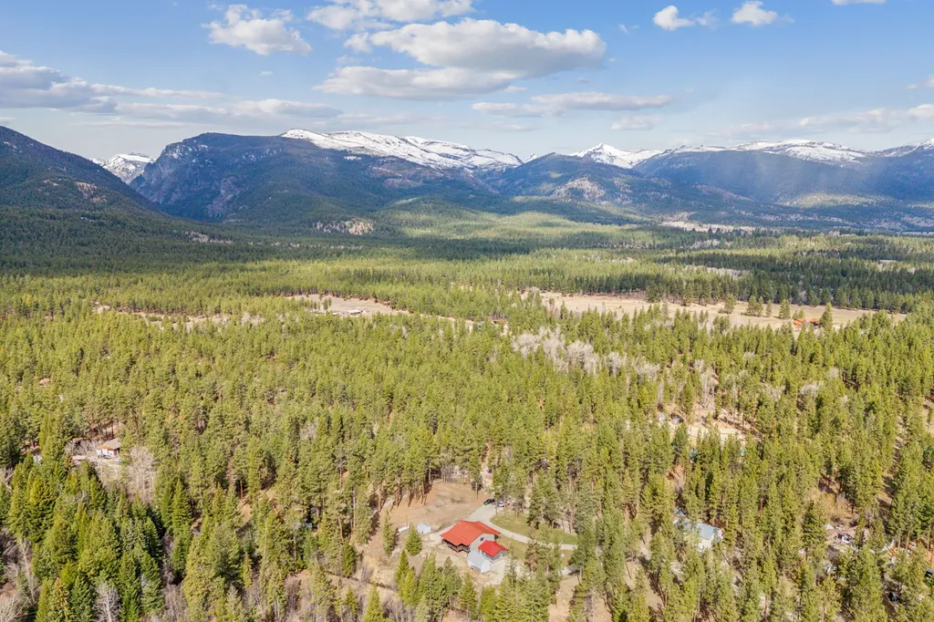1743 Nighthawk Trail Victor MT 59875