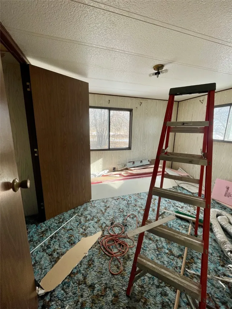 730 Utah Street Chinook MT 59523