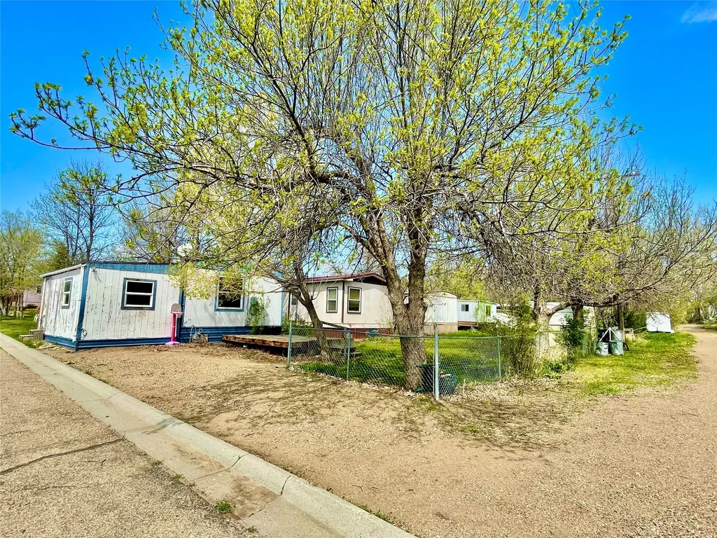 730 Utah Street Chinook MT 59523
