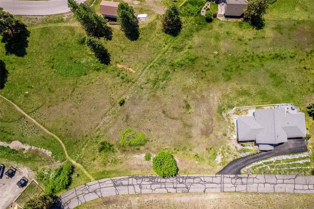 130 S Crestview Terrace Bigfork MT 59911