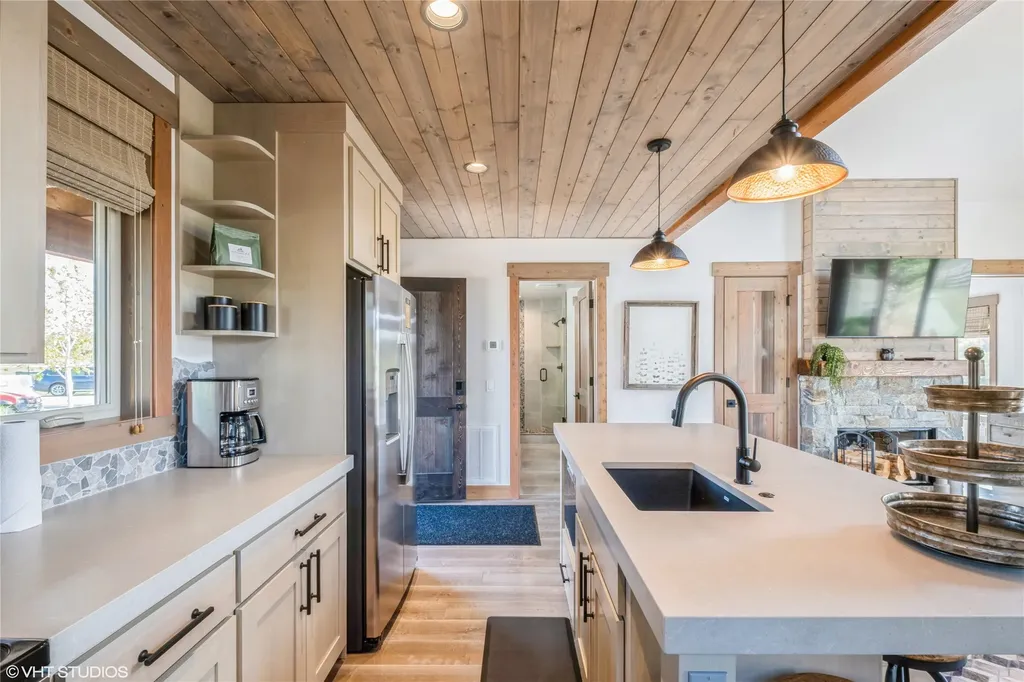 19 Haflinger Cottage Way Eureka MT 59917