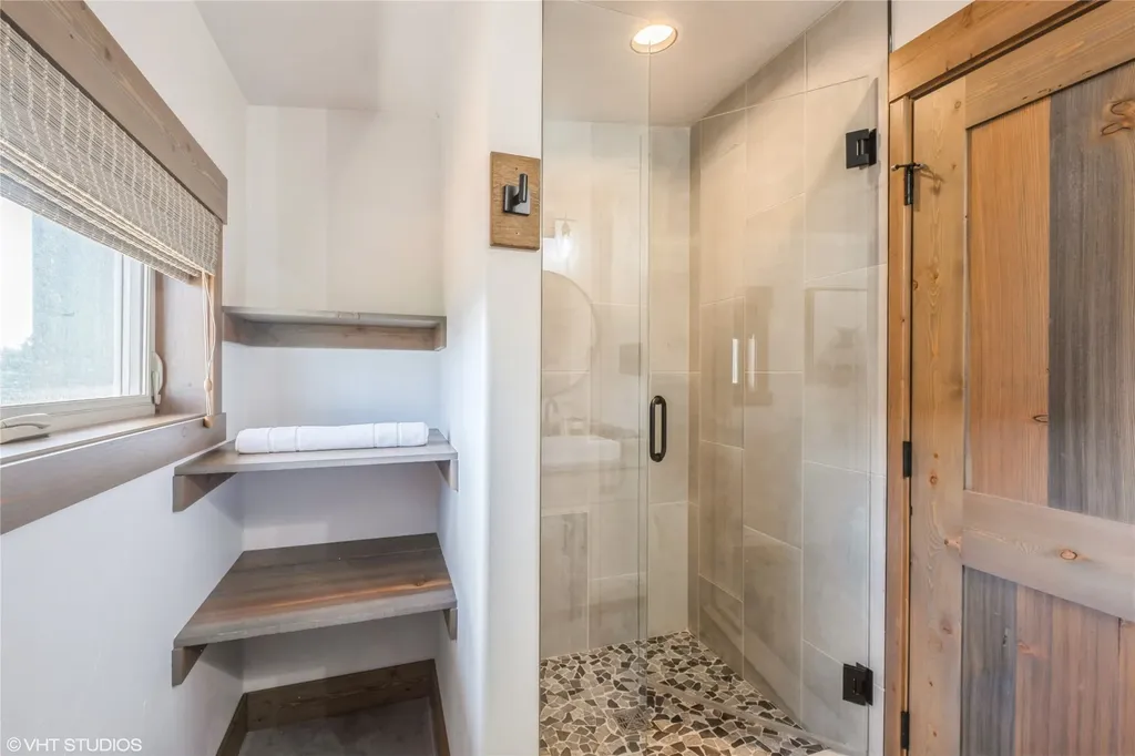 19 Haflinger Cottage Way Eureka MT 59917